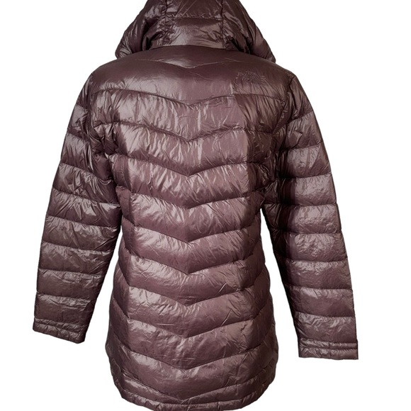 The North Face Black Cherry Quilted 550 Down Filled Mid Length Puffer Coat - Picture 3 of 15